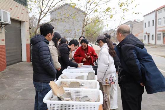 5da1d4d047b019f3cef574ea96cda7c7